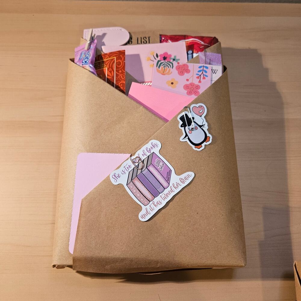 Mystery Blind Date With A Book Bundle #33: Psychological Thriller/Mystery